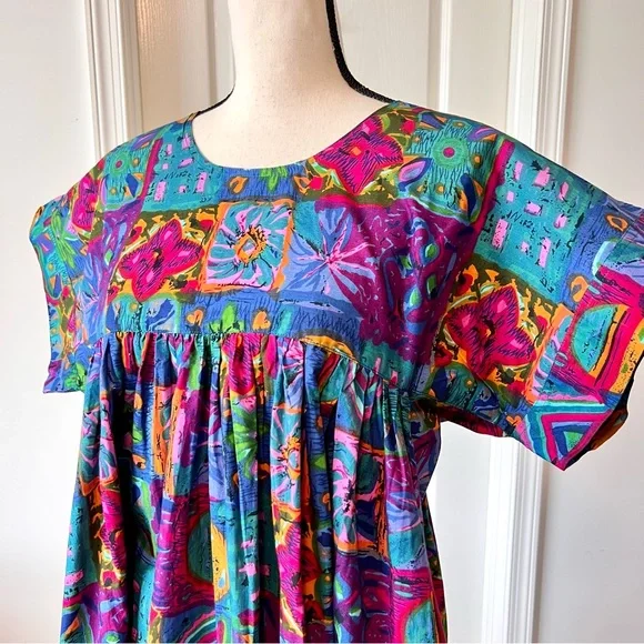 Vintage VANITY FAIR Tropical Hawaiian Ruffled Hem Mumu Dress—SZ. Small - Picture 4 of 14